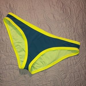 ROXY Size Large Sport Bikini Bottoms